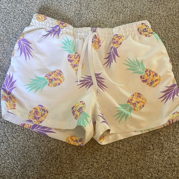 chubbies Other - Chubbies pineapple swim trunks small